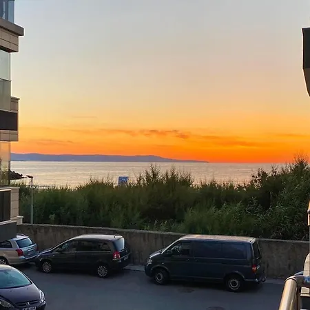 Sunrise Apartments, Pomorie