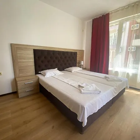 Sunrise Apartments, Апартамент Поморие