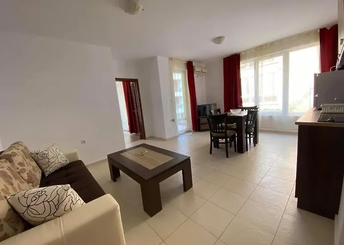 公寓 Sunrise Apartments, 帕莫瑞