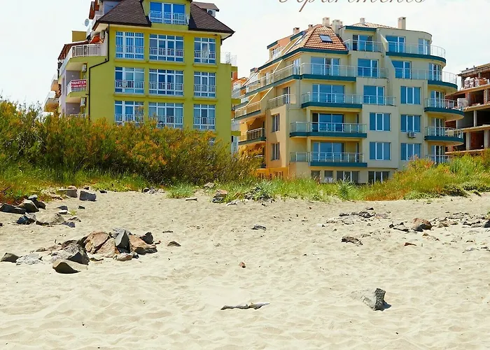 Sunrise Apartments, * 포마리